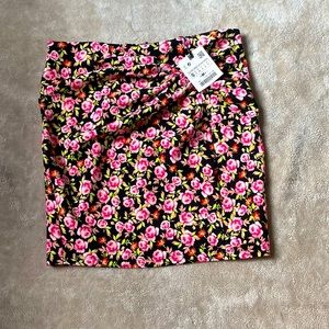 Zara Mini skirt